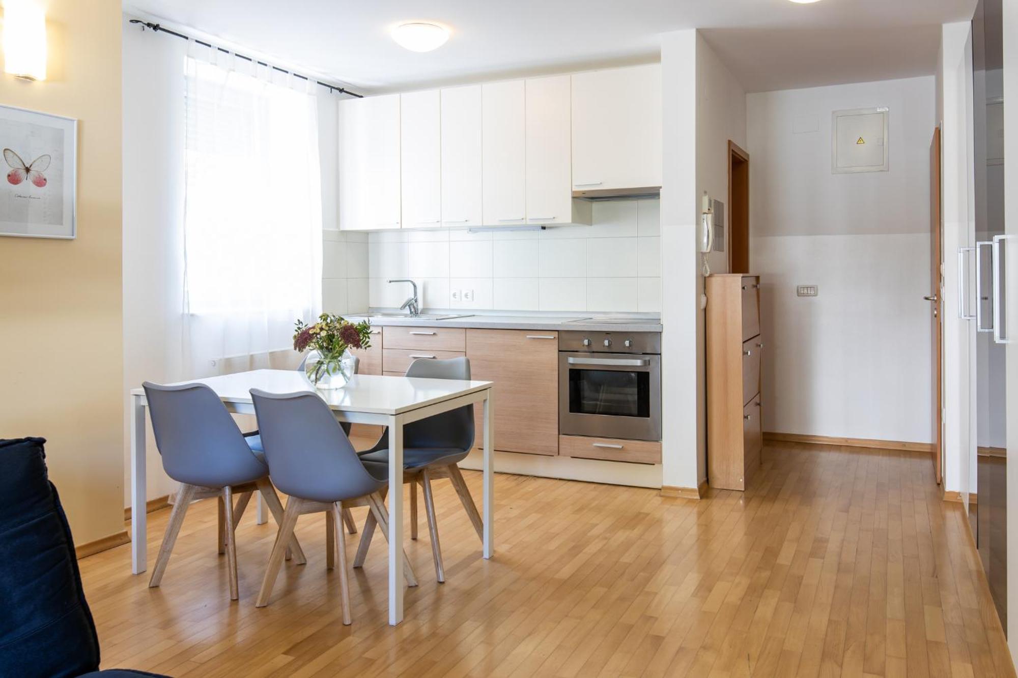 Apartment Muznik Μπλεντ Δωμάτιο φωτογραφία